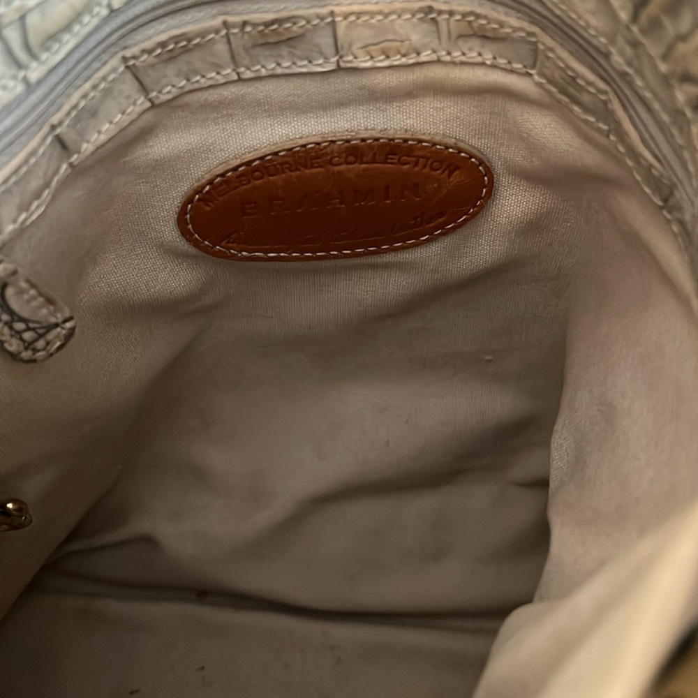 Handbag - Picture 3 of 5